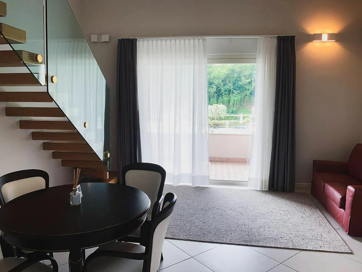 Palma Mysuite Lago Di Garda Soiano Del Lago Italien